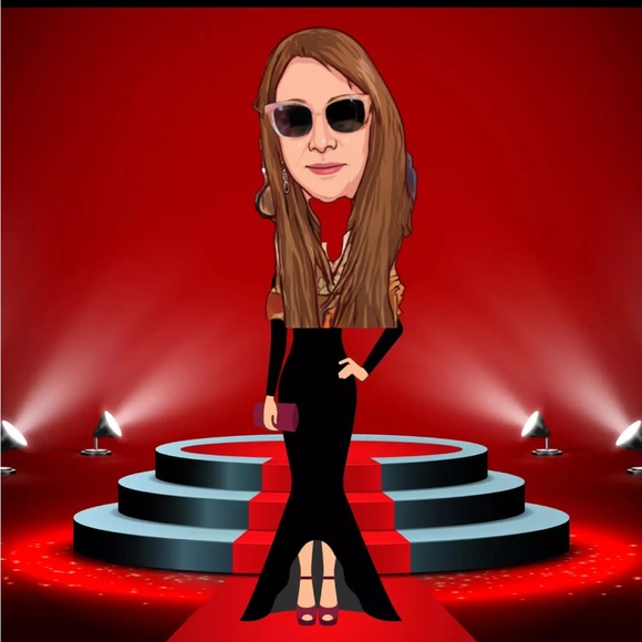 💗 Poshing💕 - Picture 2 of 2